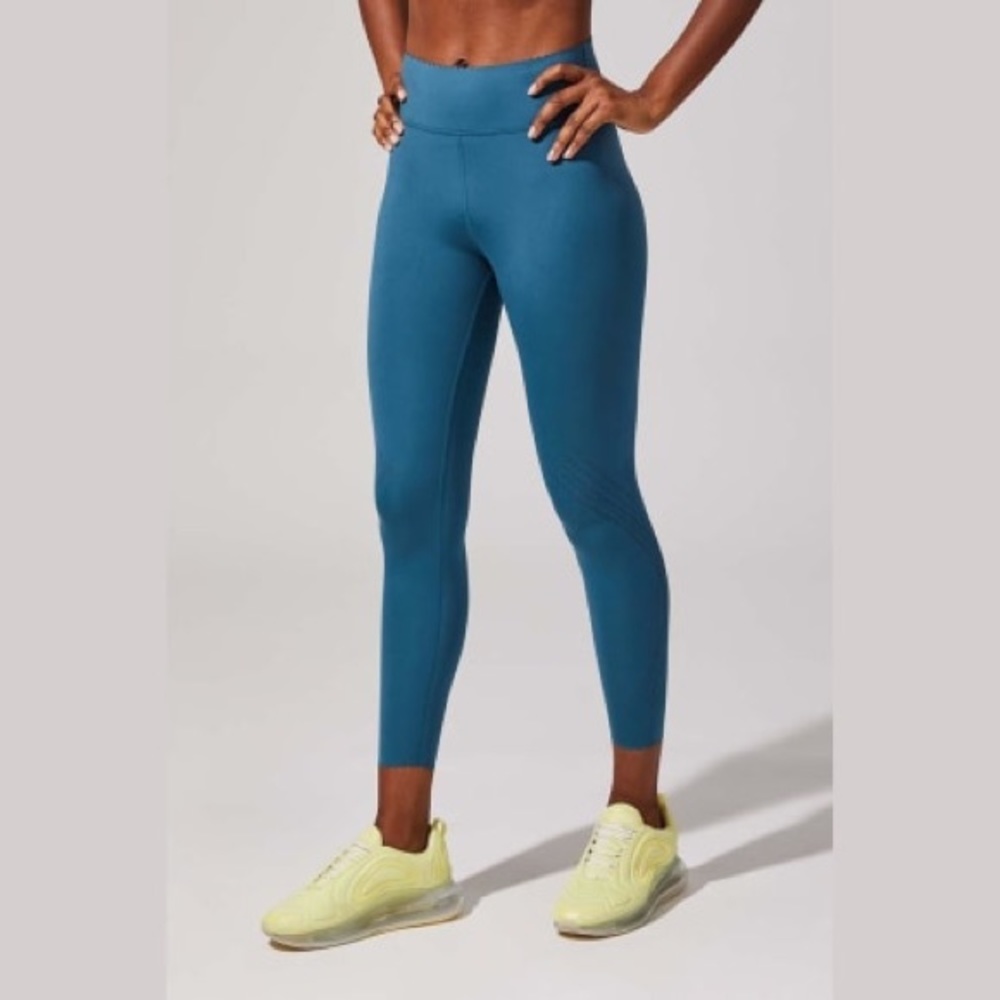 Infinity High Waisted Legging in Blue Forest M